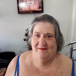 Meet your Posher, Marissa